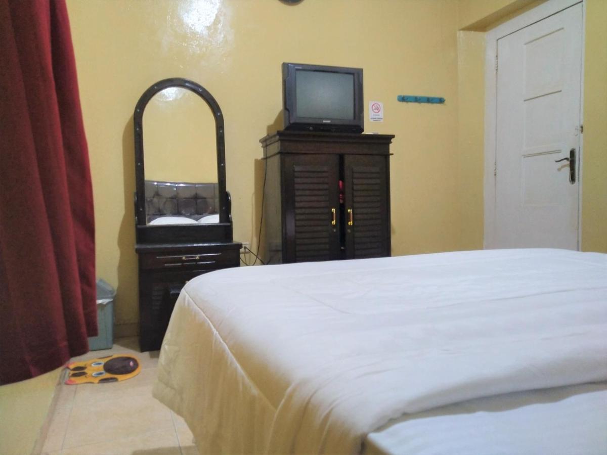 Hotel Pekalongan Syariah Mitra Reddoorz Exterior photo